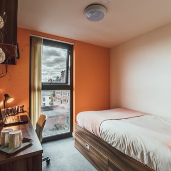 Standard En Suite - Image 1